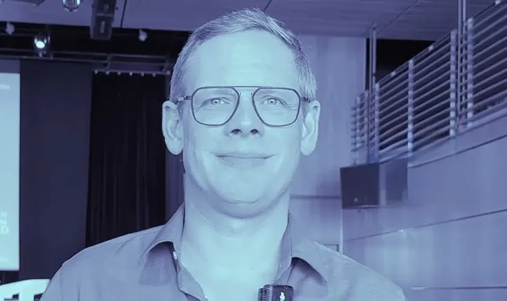 Building trust and personalized care in #orthopedics: Interview with Kristoff Corten 